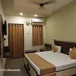Hotel Gokul Grand